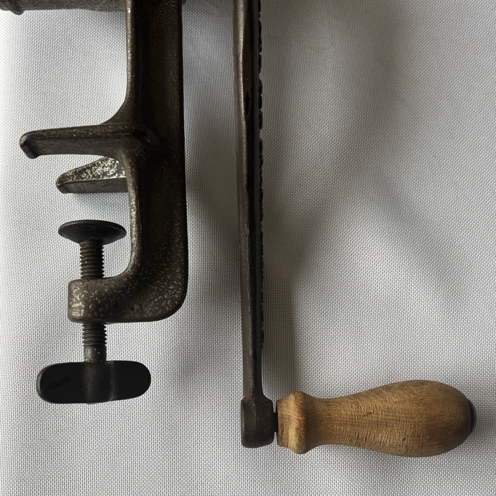 Meat Grinder - Picture 14 of 16
